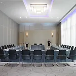 Park & Leisure Club فندق 4*
