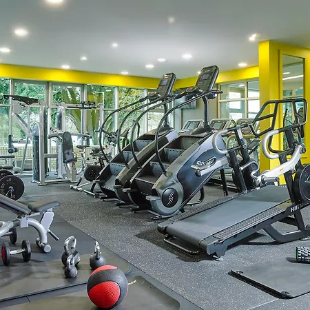 Park & Leisure Club