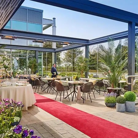 Hotell Park & Leisure Club 4*