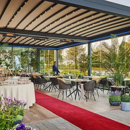 Otel Park & Leisure Club