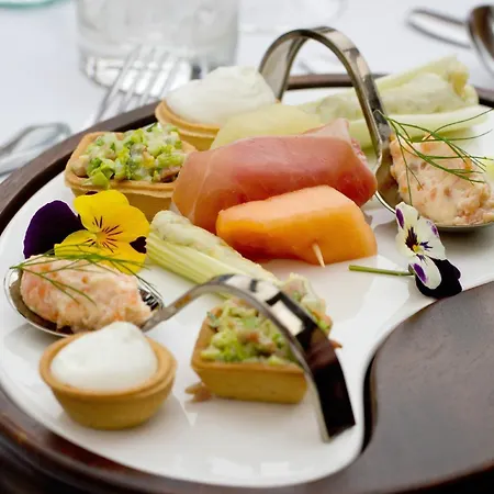 Park & Leisure Club سلايغو