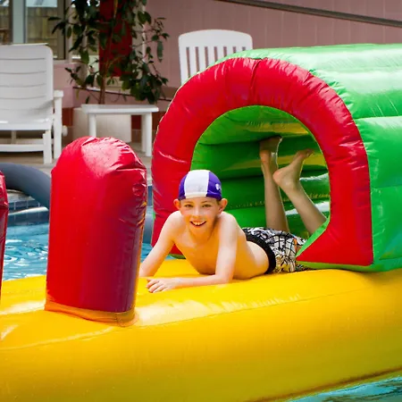 Park & Leisure Club 4*