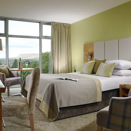 Park & Leisure Club فندق