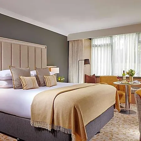 Park & Leisure Club 4* سلايغو