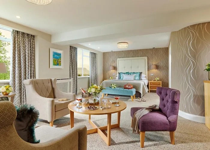 Park & Leisure Club Отель 4*