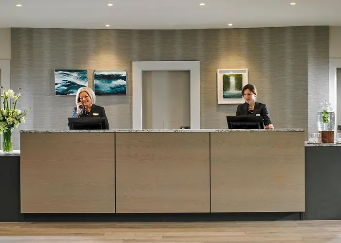 Отель Park & Leisure Club Слайго