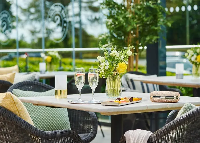 Park & Leisure Club Отель Слайго