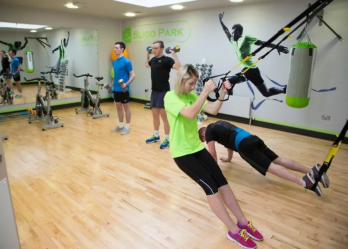 Park & Leisure Club Отель 4*