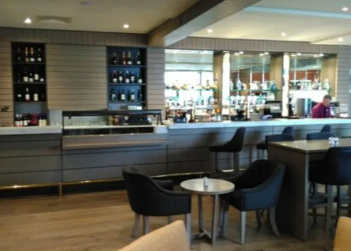 Park & Leisure Club Отель Слайго