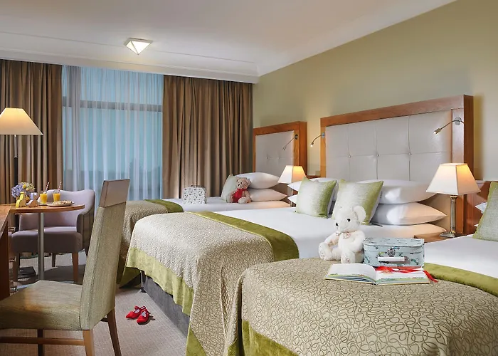 Отель Park & Leisure Club