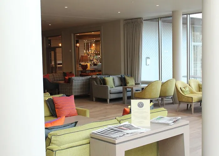 Park & Leisure Club Отель 4*