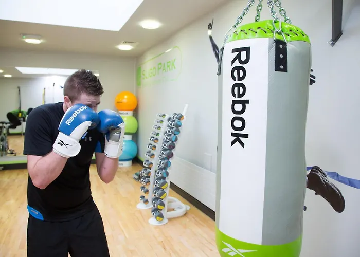 Park & Leisure Club 4* Слайго